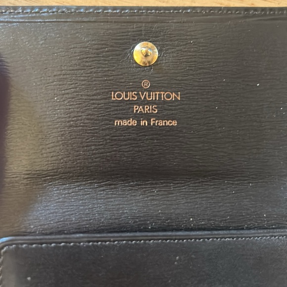 Louis Vuitton EPI SNAP WALLET - Picture 5 of 14